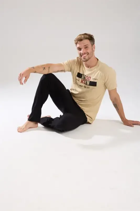 Akbeniz Men's Fair Skin Tone Short Sleeve Pajama Set - 3