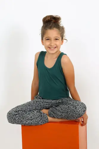 Akbeniz qizlar uchun nolli qo'lli zumrad yashil pijama to'plami 20433 