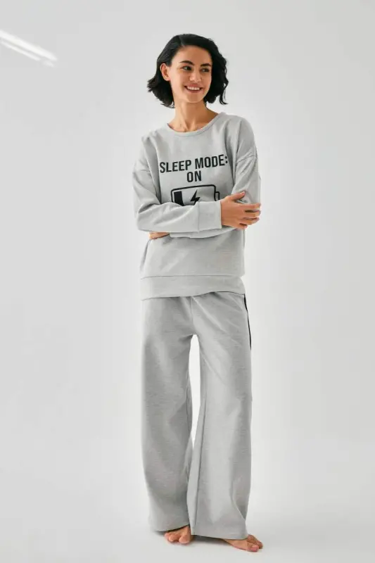 Akbeniz Women Gray Sleep Mode ON Oversize 2 Thread Tracksuit Home Wear Set - BÜYÜKBEDENIZ