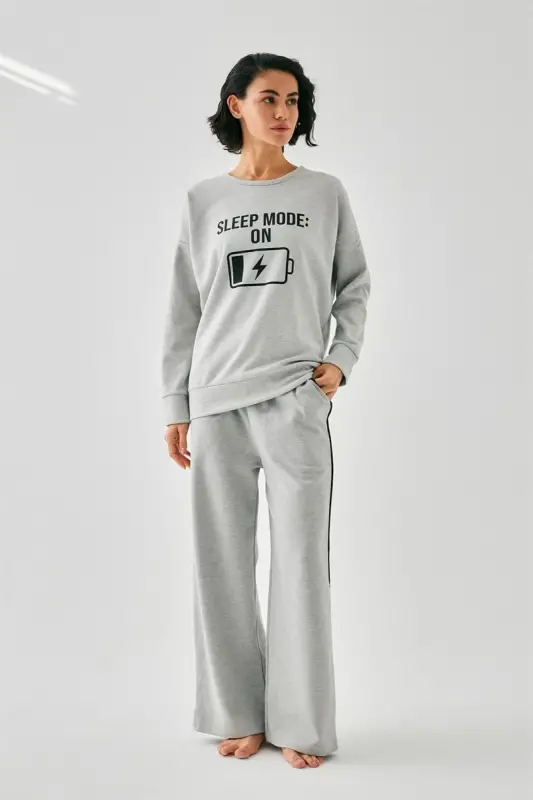 Akbeniz Women Grey Sleep Mode ON Oversize 2 Thread Tracksuit Home Wear Set - 2
