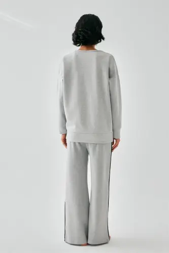 Akbeniz Women Grey Sleep Mode ON Oversize 2 Thread Tracksuit Home Wear Set - 6