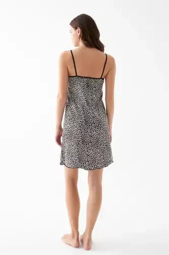 Akbeniz Women's Coffee Leopard Patterned Lace Detailed Spaghetti Strap Nightgown - 5