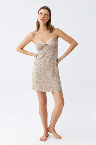Akbeniz Women's Combed Cotton Mink Leopard Patterned Spaghetti Strap Nightgown 36717 - 4