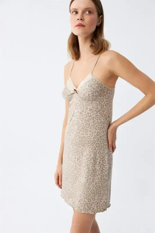 Akbeniz Women's Combed Cotton Mink Leopard Patterned Spaghetti Strap Nightgown 36717 - 1