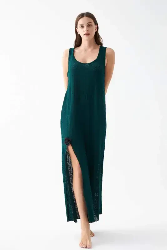 Akbeniz Women's Emerald Green Lace Textured Slit Long Nightgown - 4