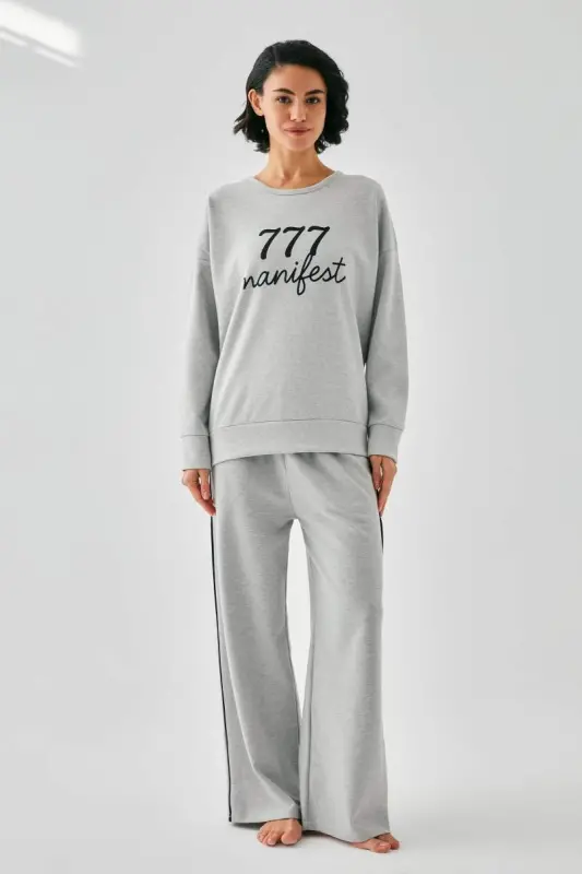 Akbeniz Women's Gray 777 Manifest Oversize 2 Thread Tracksuit Loungewear Set - 2