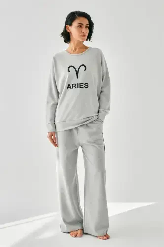Akbeniz Women's Gray Aries Oversize 2 Yarn Tracksuit Loungewear Set 