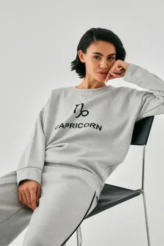 Akbeniz Women's Gray Capricorn Oversize 2 Thread Tracksuit Home Wear Set - 1