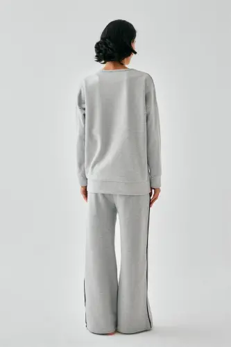 Akbeniz Women's Gray Gemini Oversize 2 Thread Tracksuit Loungewear Set - 5