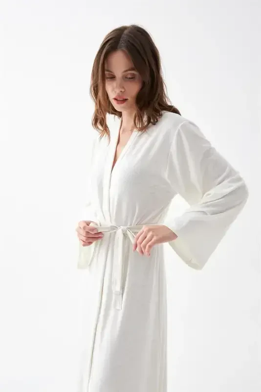 Akbeniz Women's Long Ecru Knitted Robe - 2