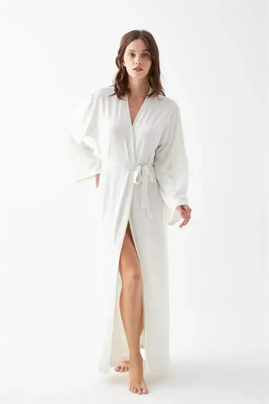 Akbeniz Women's Long Ecru Knitted Robe - 4