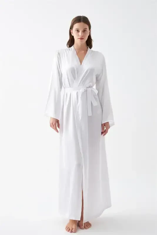 Akbeniz Women's Long White Satin Robe - AKBENIZ