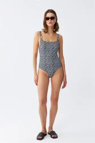 Akbeniz Women's Navy Blue Geometric Patterned Accessory Strap One Piece Swimsuit 