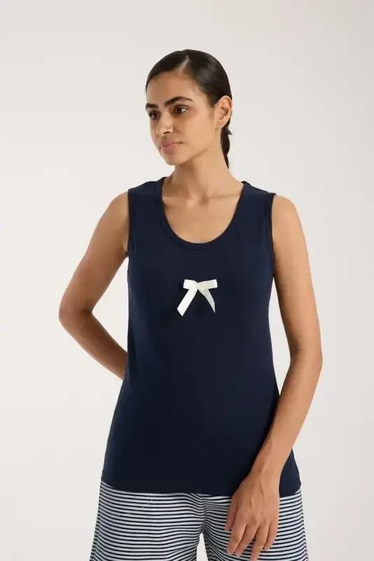 Akbeniz Women's Navy Ribbon Detailed Striped Pajama Set with Shorts - 6