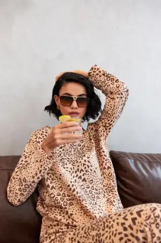 Akbeniz Women's Oversize Beige Leopard Patterned Cotton Thick Pajamas Set - 6