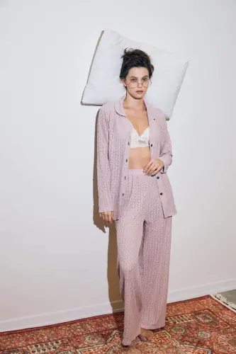 Akbeniz Women's Pink Button-Down Relaxed Fit Pajama Set - 1