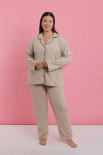 Akbeniz Women's Plus Size Beige Buttoned Pajama Set - 2