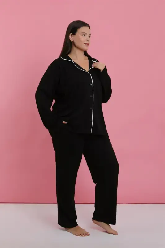 Akbeniz Women's Plus Size Black Buttoned Pajama Set - 1