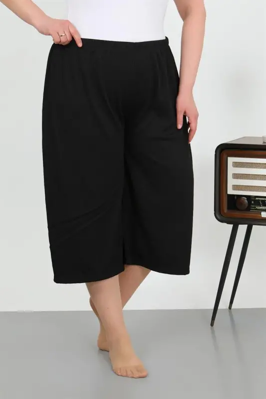 Akbeniz Women's Plus Size Crinkle Capri 27561Black - 2