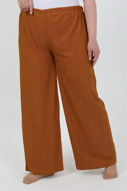 Akbeniz Women's Plus Size Crinkle Pants 210076 Brick Red - 6