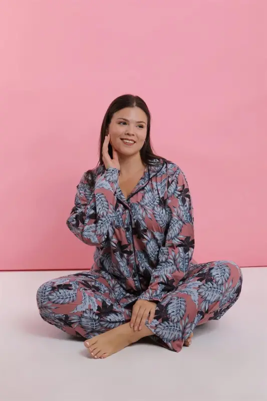 Akbeniz Women's Plus Size Salmon Leaf Patterned Buttoned Pajama Set - 2