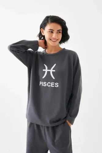 Akbeniz Women's Smoke Fish Sign Oversize 2 Yarn Tracksuit Homewear Set - 3