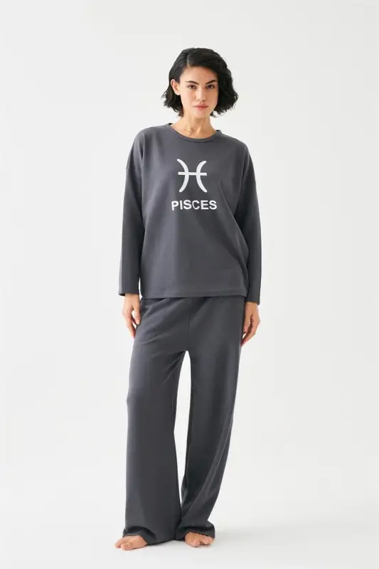 Akbeniz Women's Smoked Fish Sign Oversize 2 Yarn Tracksuit Home Wear Set - 1