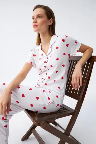 Akbeniz Women's White Red Heart Button-Down Pajama Set - 3