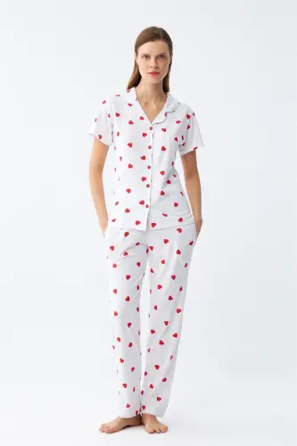 Akbeniz Women's White Red Heart Button-Down Pajama Set - 4