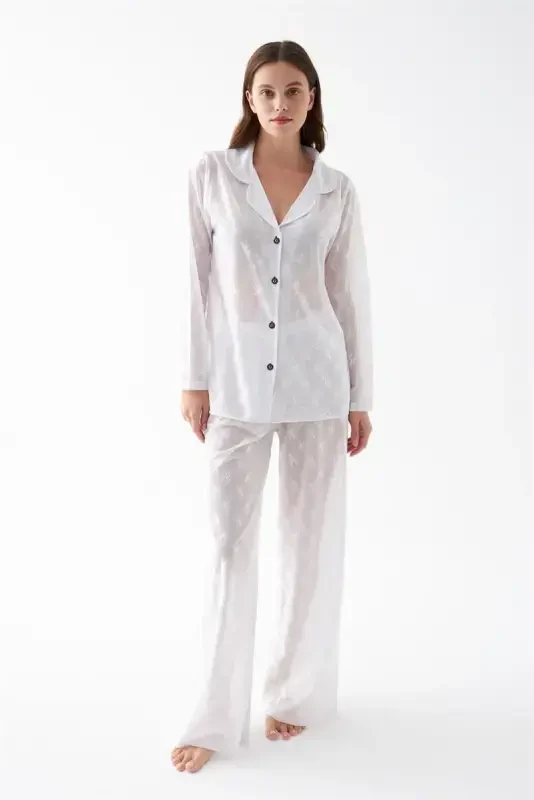 Akbeniz Women's White Transparent Jacquard Buttoned Pajama Set - 2