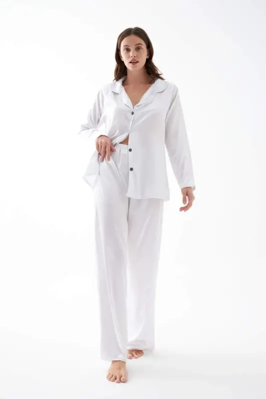 Акбениз Женский Белый Атласный Пижамный Комплект Oversize - 2