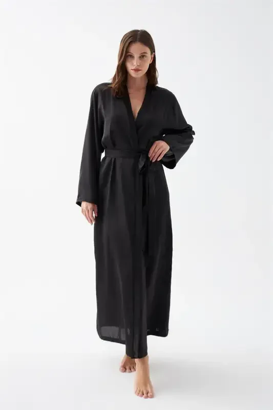 Акбениз Женский Длинный Черный Атласный Халат - 4