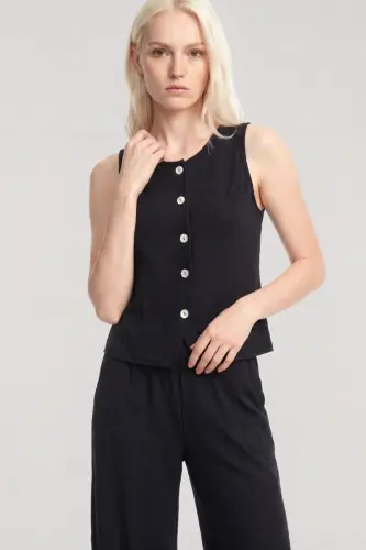 Акбениз Женский Минимал Без Рукавов Летний Костюм Черный - 1