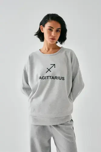 Акбениз Женский Серый Стрелец Oversize Двойка Домашний Костюм - 4