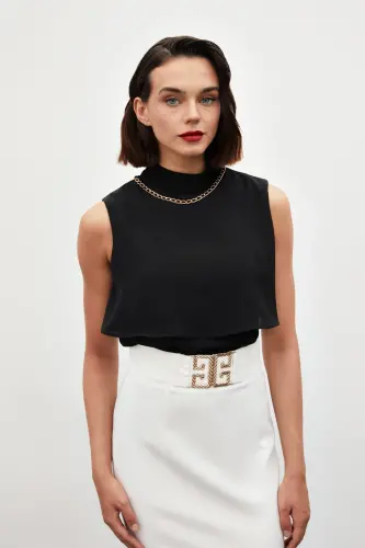 Aksesuar Detaylı Volanlı Bluz - Siyah-SİYAH - 5