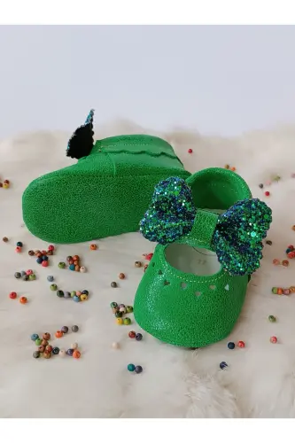 Alice Green Genuine Leather Baby Moccasin Booties-Grass Green - 3