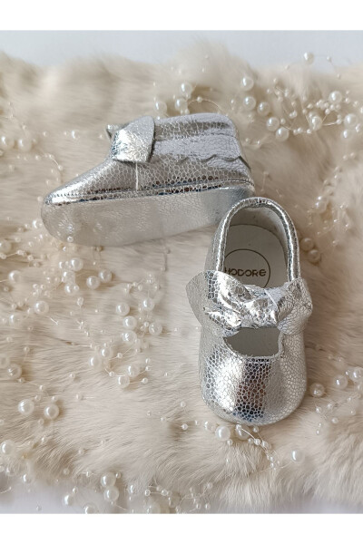 Alice Silver Genuine Leather Baby Moccasin Slippers - 7