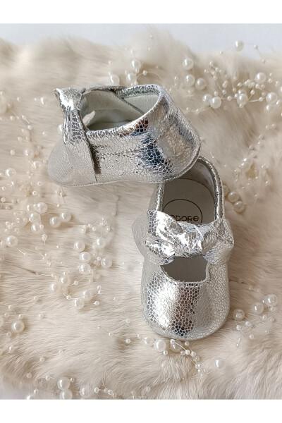 Alice Silver Genuine Leather Baby Moccasin Slippers - 8