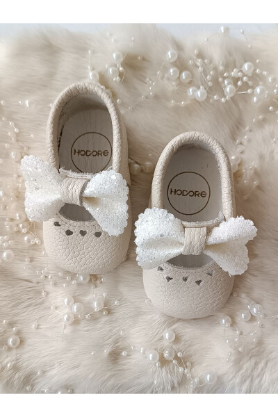 Alice Stone Cream Genuine Leather Baby Moccasin Slippers - 2