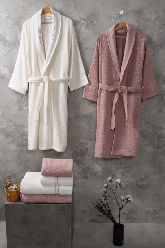 Altınbaşak Bambu Bornoz Seti Rena İvort Rosetta - NEVRESIMDUNYASI