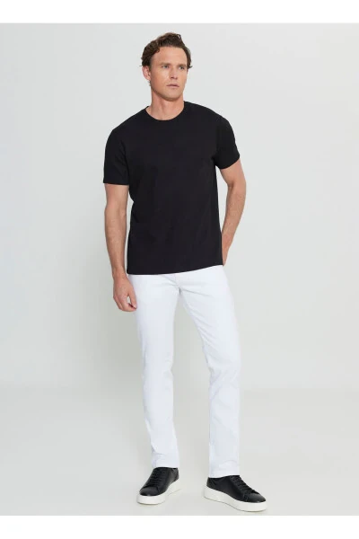 Pamuklu Slim Fit Dar Kesim Bisiklet Yaka Jakarlı Esnek Tişört - ALTINYILDIZ CLASSICS