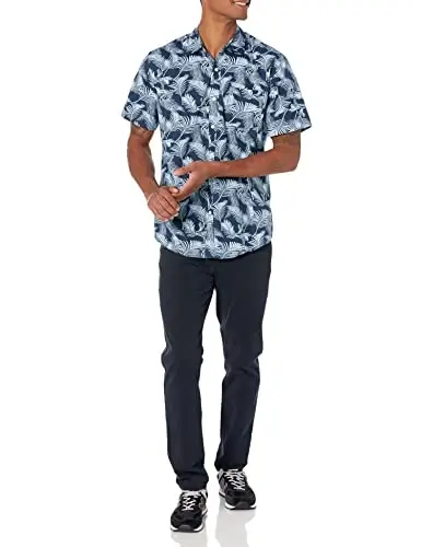 Amazon Essentials Men's Short-Sleeve Button-Down Print Shirt - 5