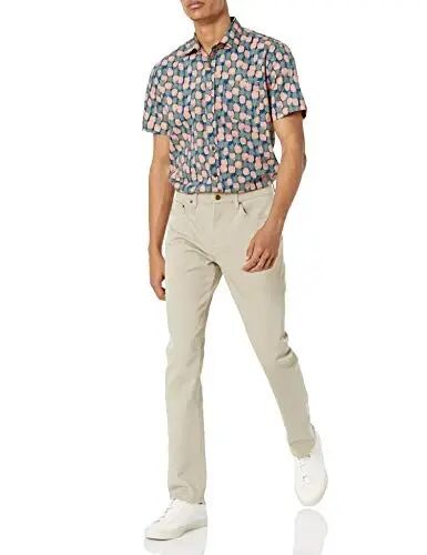 Amazon Essentials Men's Regular-Fit Short Sleeve Collared Button Down Shirt - 6