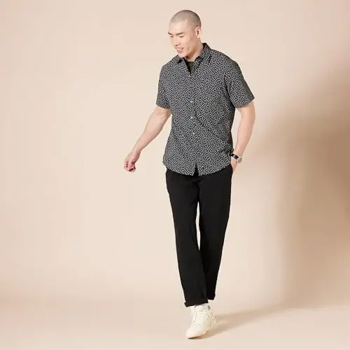Amazon Essentials Men's Regular-Fit Short-Sleeve Print Shirt - 5