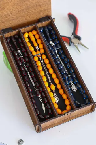 Amber Bead Prayer Set with Tassel in Wooden Box - TESBİHKENTİ (1)