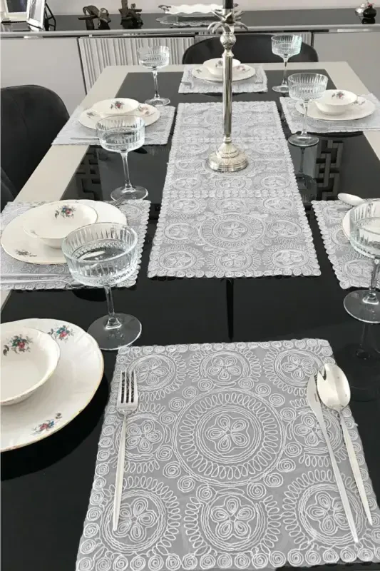 Amerikan Servis, 1 Runner 6 Supla Gri Yemek Servis Takımı, Masa Örtüsü Seti, Servis Sunum Seti-Amerikan Servis Model 9 - ÇT ÇEYIZCI TEKSTIL