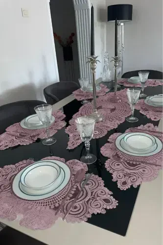 Amerikan Servis, 1 Runner 6 Supla Yemek Servis Takımı, Masa Örtüsü Seti, Servis Sunum Seti - Pudra-Pudra - ÇT ÇEYIZCI TEKSTIL (1)