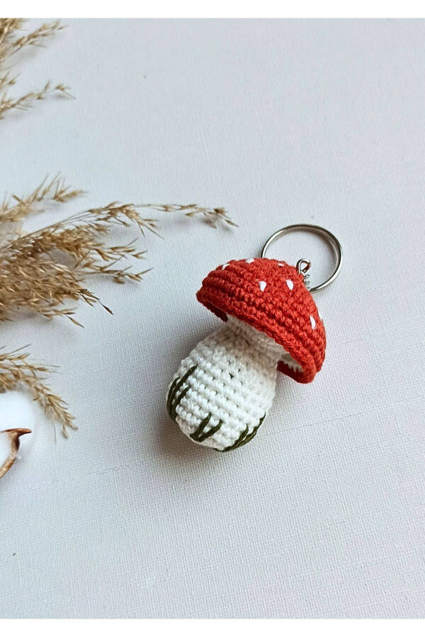 Amigurumi Mushroom Keychain - Handmade from Natural Yarn (Terracotta 7 Cm) - 1