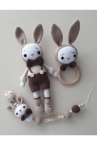 Amigurumi Tulumlu Tavşan Yenidoğan Seti Uyku Arkadaşı Çıngırak Ve Emzik Zinciri - 2