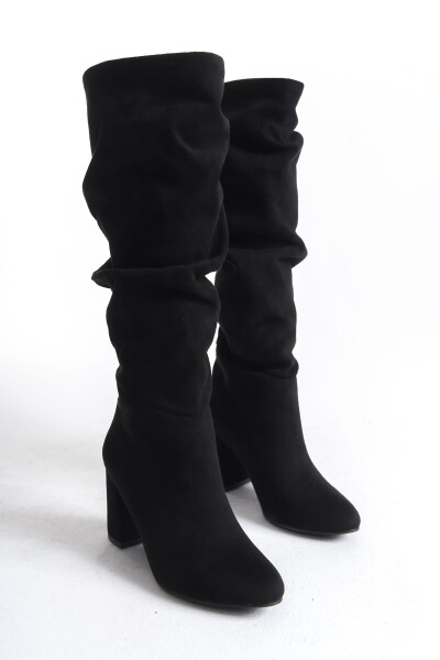 Amora Black Suede Women's Knee-High Oval Toe Pleated Boots - 6